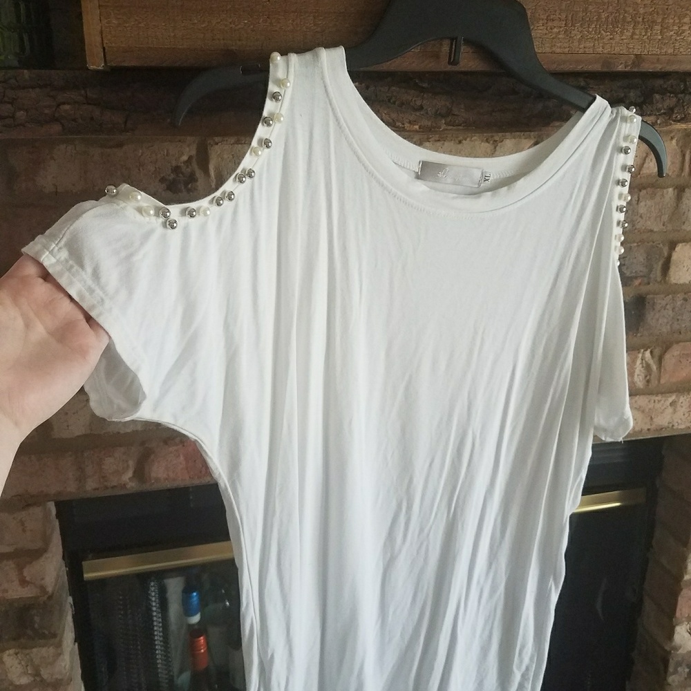 Cold Shoulder top
